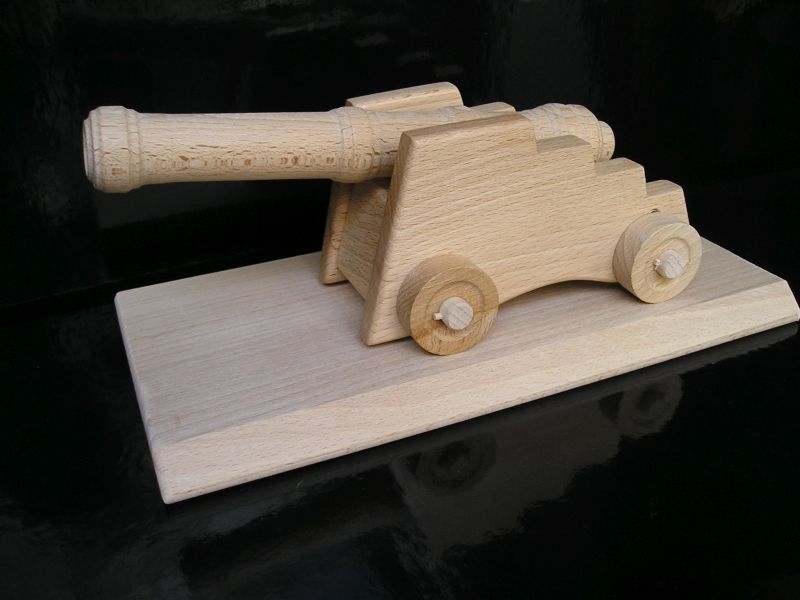 Pevnostný kanón delo na podstavci | drevené hračky | darčeky