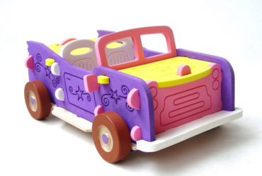 Obrovský kabriolet ako 3D auto puzzle pre dievčatá
