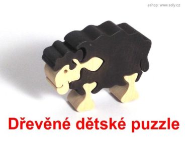 Čierna ovečka drevené detské skladacie puzzle | drevené hračky