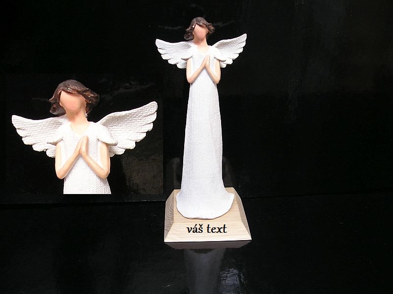 Biely anjel | soška figúrka | drevené darčeky na podstavici