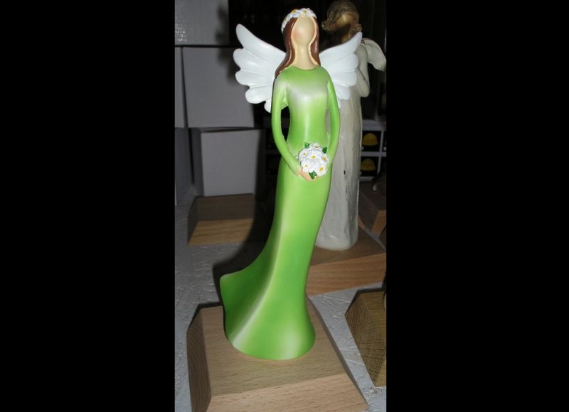 Anjel strážny soška zelený | drevené darčeky