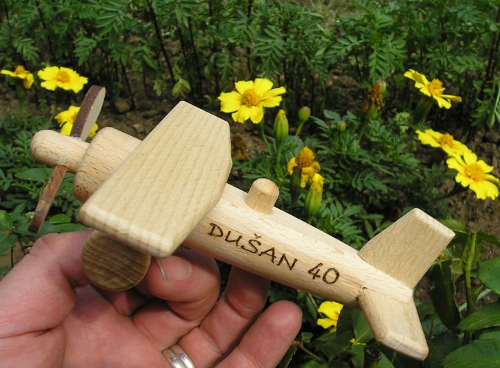 Drevené lietadlo hornoplošník | drevené hračky