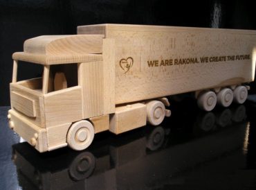 Víno, alkohol truck kamión | drevený darček pre vodiča kamiónu