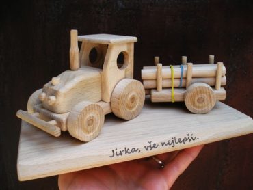 traktor | drevené darčeky pre vodičov trakory, drevená hračka
