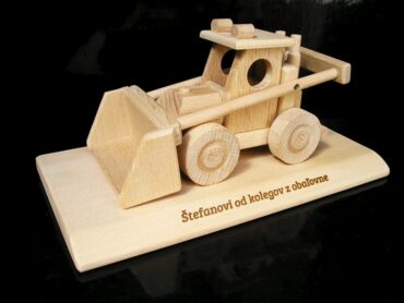 Poľnohospodársky nakladač traktor | buldozér