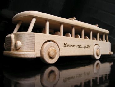 Drevené hračky - autobus RTO