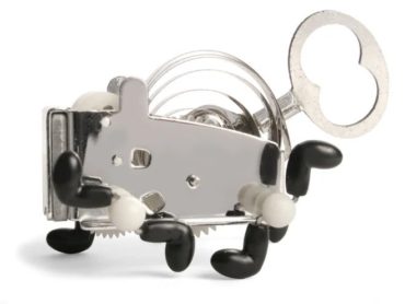 PEA mechanické plechové hračky na kľúčik pre děti kikkerland