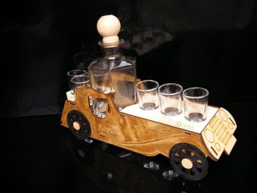 Darček veterán auto flaša