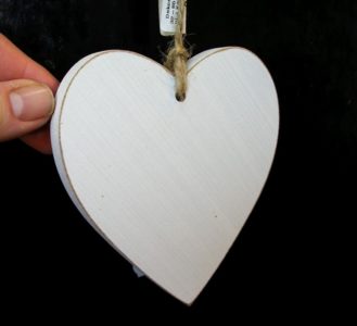 Biele drevené srdce, srdiečko z lásky, závesná dekorácia