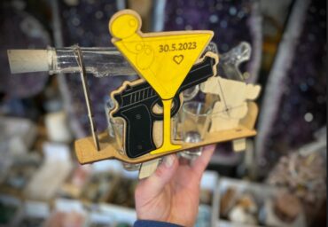 Darčeky pistol revolver pre strelca, vojaka, policajta