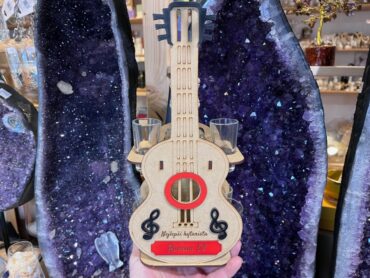 Flasa gitara darček k narodeninám