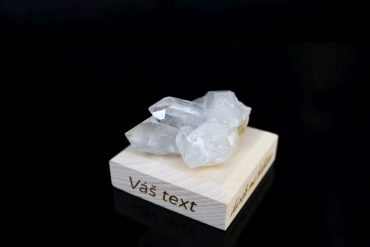Kristal kameň mineral darceky pre šťastie