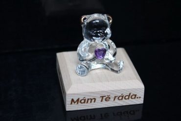 Sklenený medved darček figurka