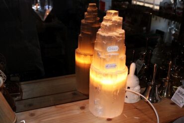Lampa krystal selenit
