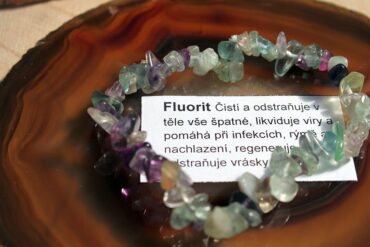 Náramok fluorit minerál krištáľ