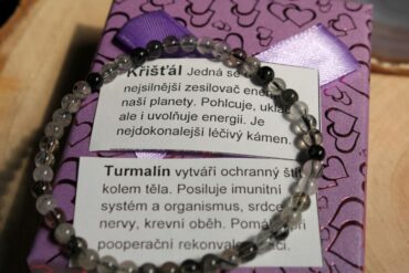 Kristál s turmalínom dámske náramky z minerálov