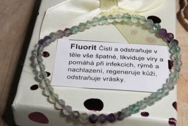 Fluorit dámske náramky z minerálov a kameňov